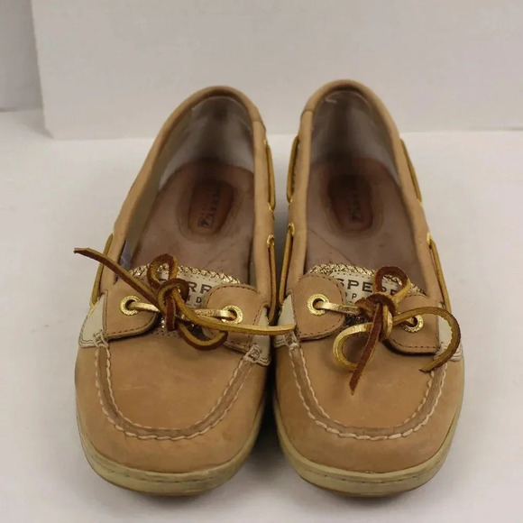 SPERRY Flats  - Picture 1 of 5
